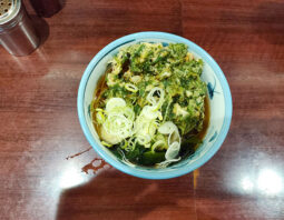 [やしま]春菊天そば(440円)[西葛西]