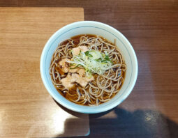 [川村屋]とり肉そば(380円)[桜木町]