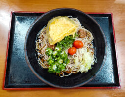 [ゆで太郎]夏野菜梅しそそば(550円)