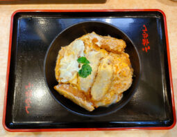 [小諸そば]肩ロースカツ丼(590円)