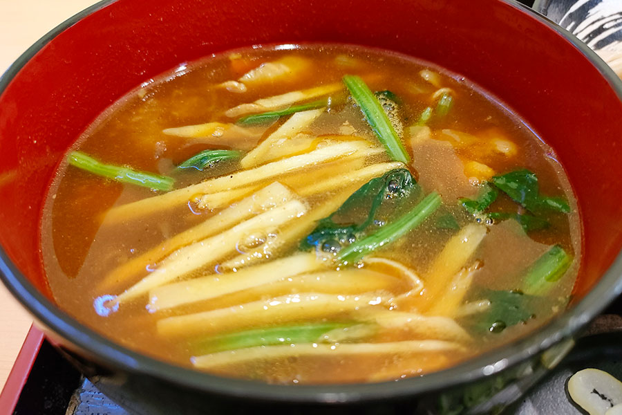 [ゆで太郎]スパイシーカレーつけ蕎麦なす天添え(680円)